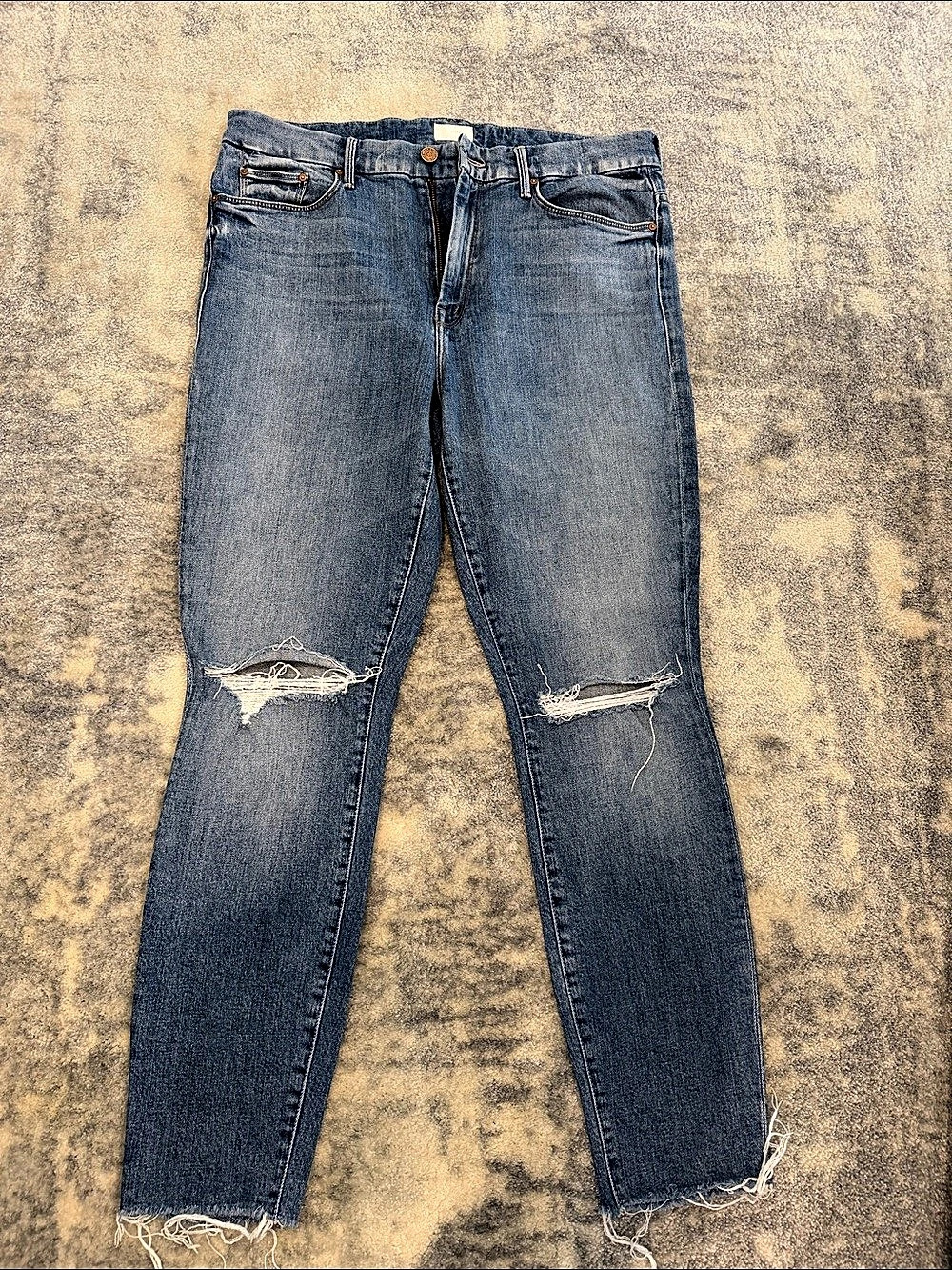 Mother The Dazzler Ankle Fray Distressed Skinny Jeans